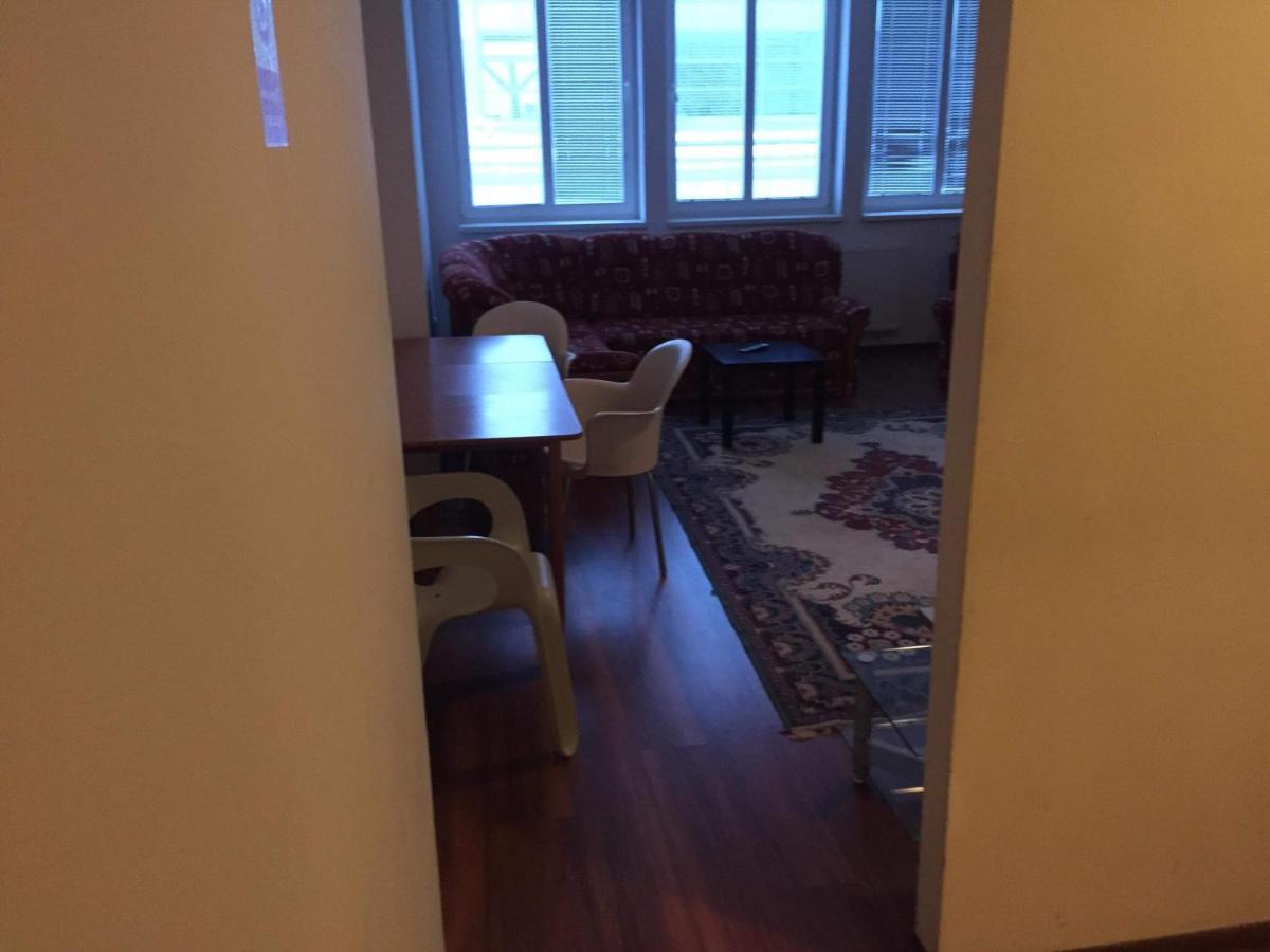 Hostel Fontana Ζιλίνα Εξωτερικό φωτογραφία