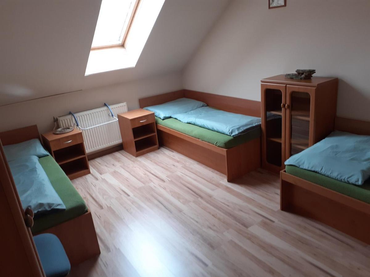 Hostel Fontana Ζιλίνα Εξωτερικό φωτογραφία